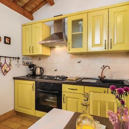 In Bartici With Kitchen Barbici