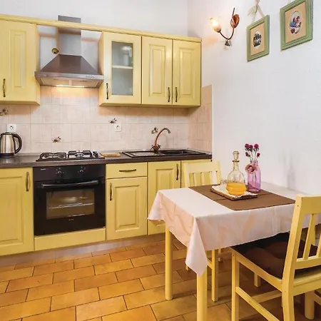 Holiday home In Bartici With Kitchen *